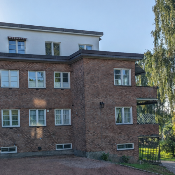Hafrsfjordgata 2, murgård i borettslag. Ingenia var rådgivende ingeniør for bygningsfysikk